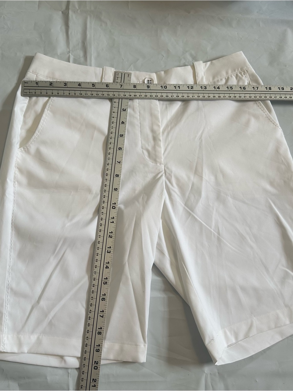 🤍⛳ Nike Golf Tour Performance Women’s Golf Shorts – Size 10 Medium ⛳🤍 - Picture 6 of 6